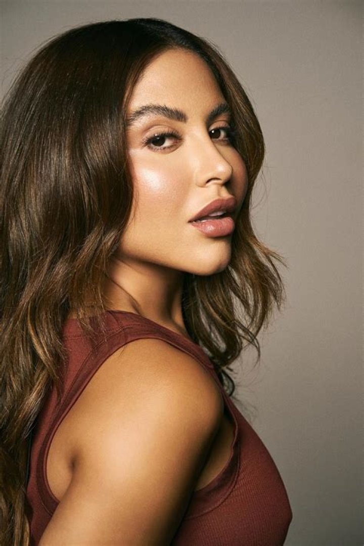 Cynthia Carmona: Rising Star Of The Entertainment Industry