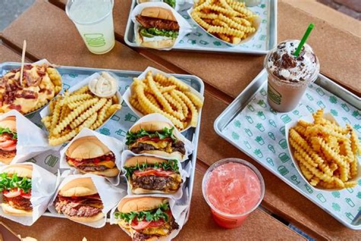 Exploring The Shake Shack Hiring Age: What You Need To Know