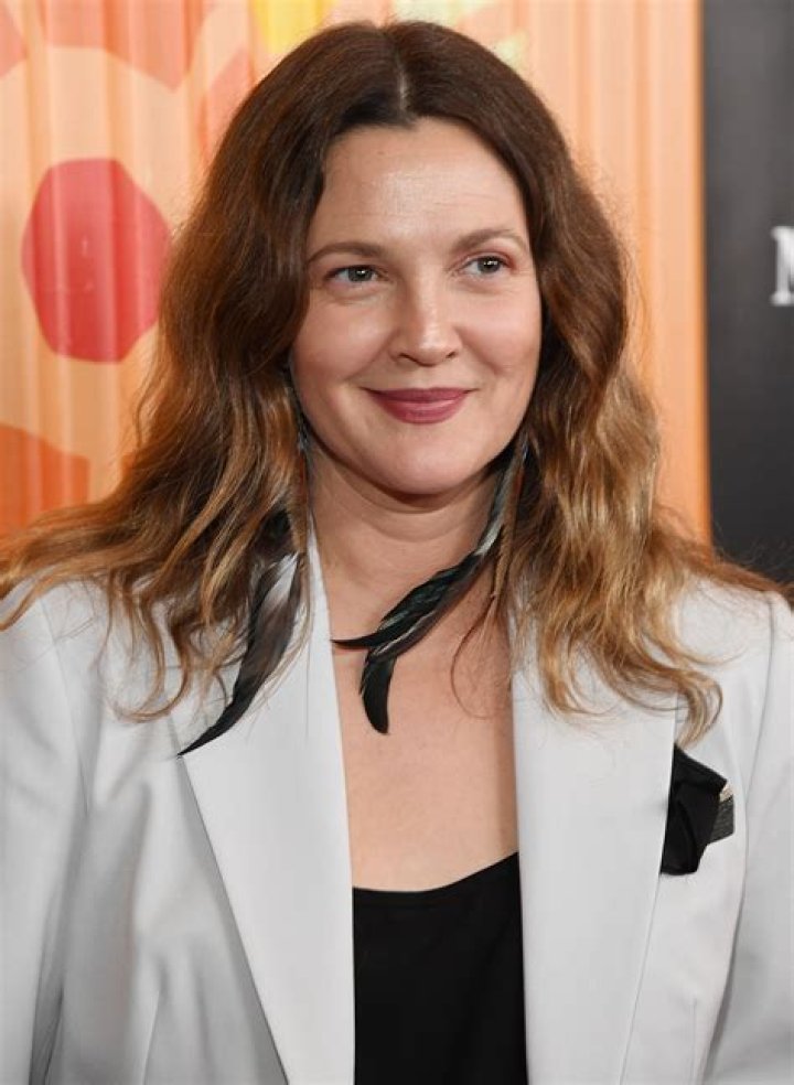 Unraveling The Rumors: Is Drew Barrymore Dead?