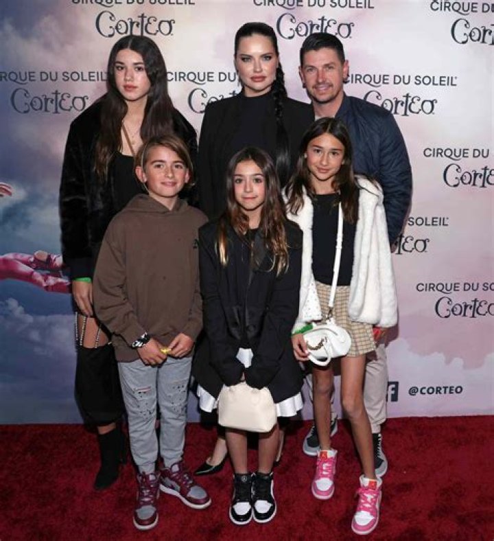 Unveiling Adriana Lima's Family: How Many Children Does She Have?