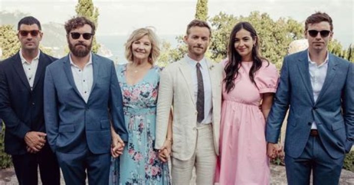 Unveiling The World Of Christopher Masterson: A Journey Through Life And Career