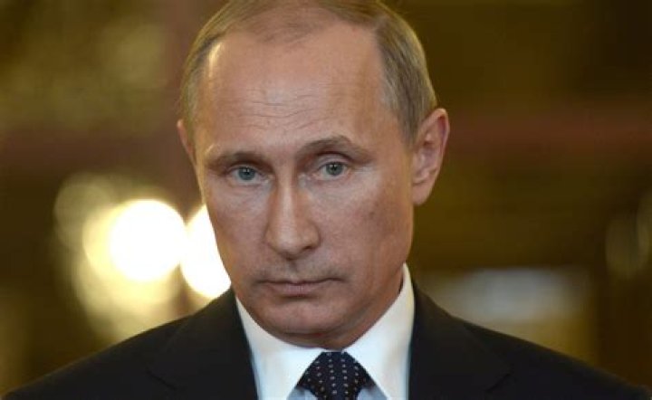 Vladimir Putin's Remarkable Height: A Closer Look